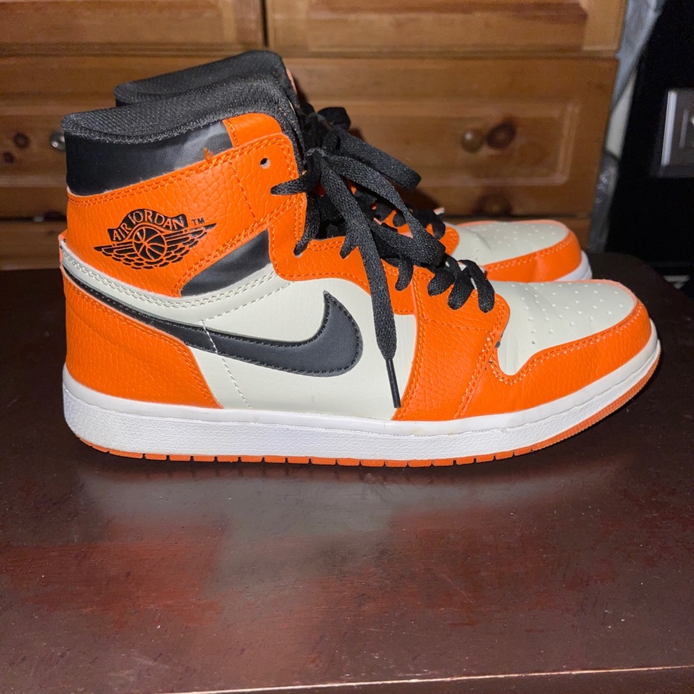 Jordan retro 1 reverse backboard used men’s 8